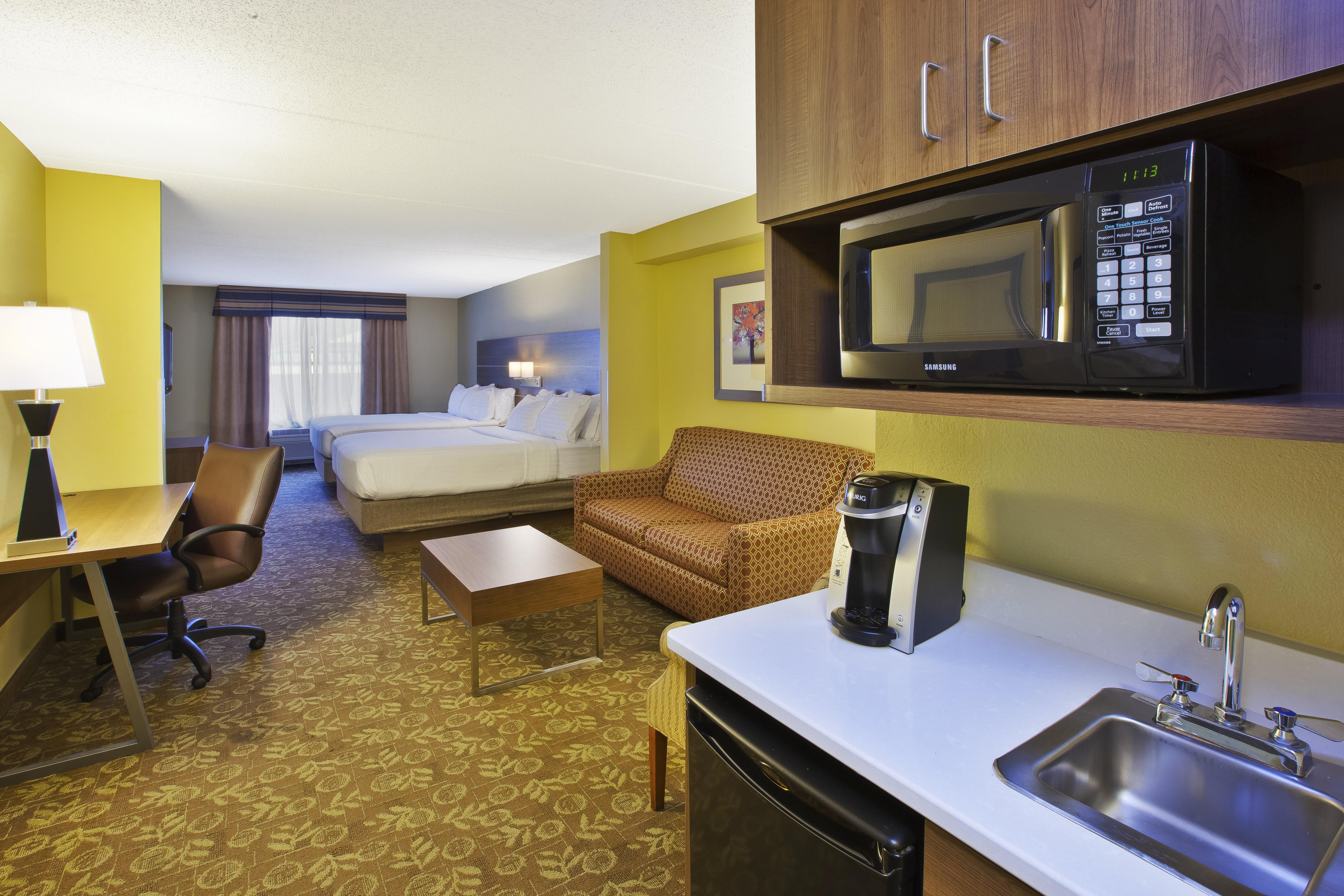 Holiday Inn Express Hotel & Suites Fort Wayne By Ihg Ellisville Exterior foto